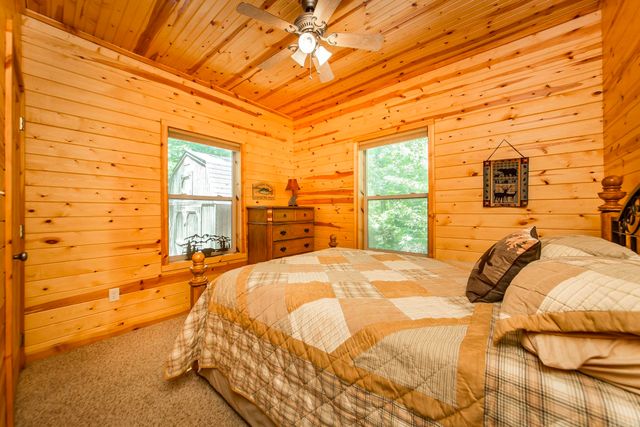 389 Tortoise Bay Rd., Higden, AR 72067