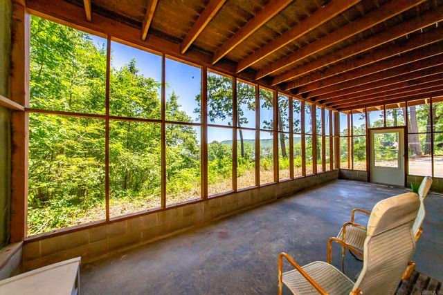 389 Tortoise Bay Rd., Higden, AR 72067