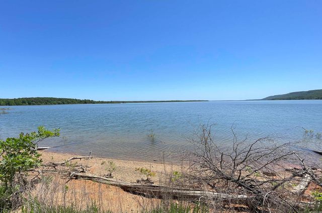 389 Tortoise Bay Rd., Higden, AR 72067