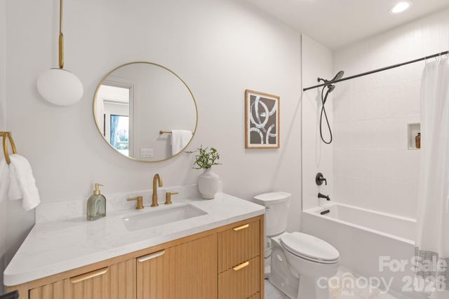 1814 Logie Avenue, Charlotte, NC 28205