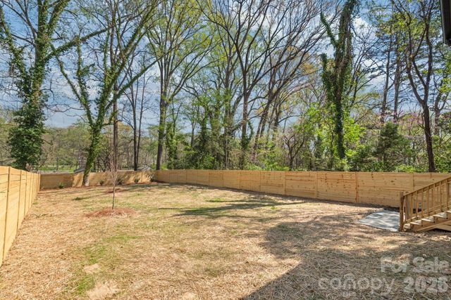 1814 Logie Avenue, Charlotte, NC 28205