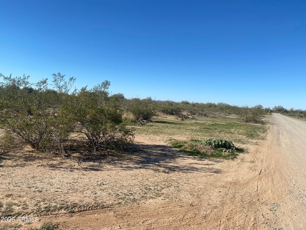 28401 N 258TH Avenue A, Wittmann, AZ 85361 — photo 2