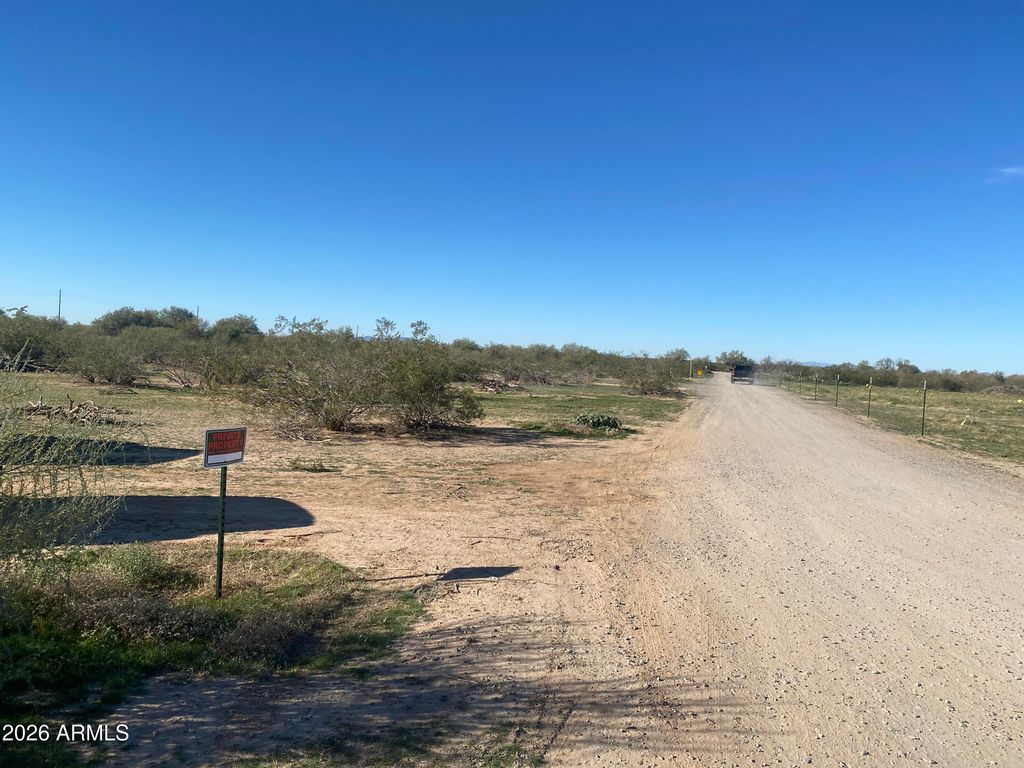 28401 N 258TH Avenue A, Wittmann, AZ 85361 — photo 4