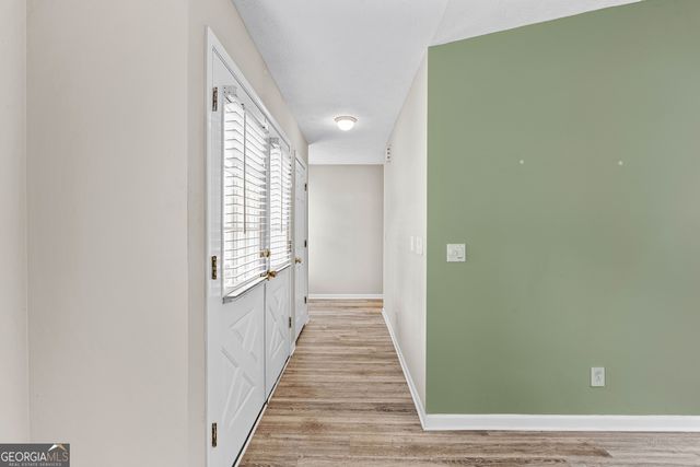 18 Eastwood Drive, Newnan, GA 30265