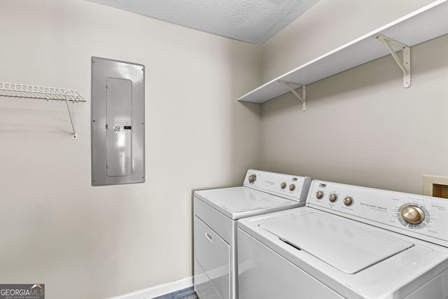 18 Eastwood Drive, Newnan, GA 30265