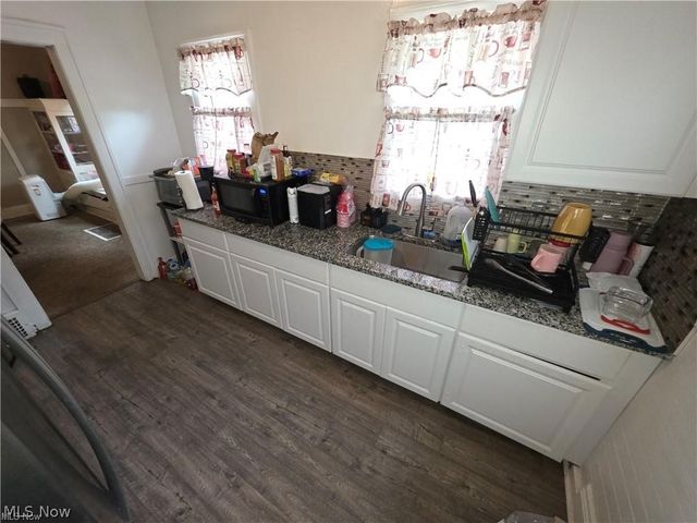 3270 Berkshire Road, Cleveland Heights, OH 44118