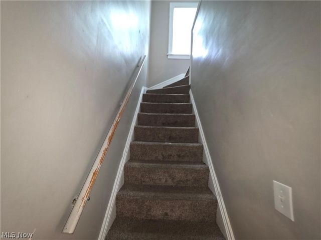 3270 Berkshire Road, Cleveland Heights, OH 44118