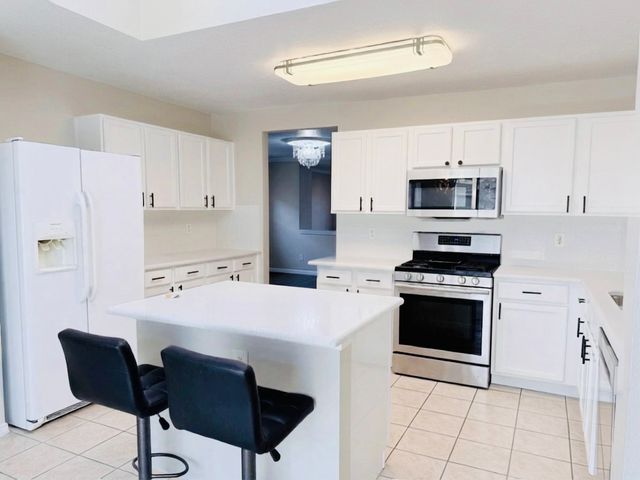 7405 Lake Whitney Drive, Arlington, TX 76002