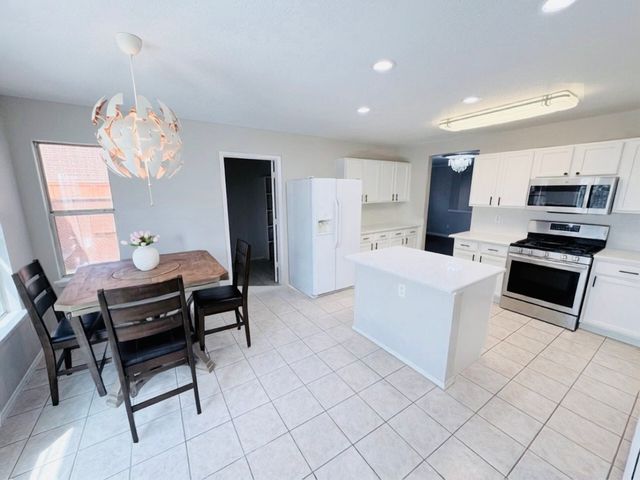 7405 Lake Whitney Drive, Arlington, TX 76002