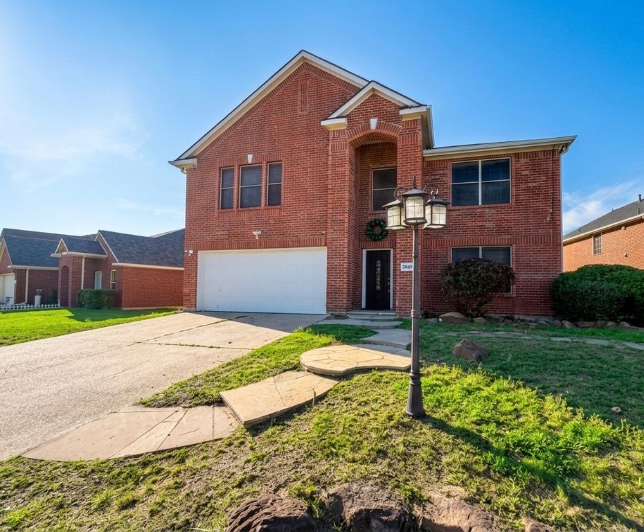 7405 Lake Whitney Drive, Arlington, TX 76002