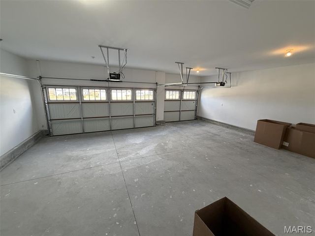 1004 Brianna Court, Jerseyville, IL 62052