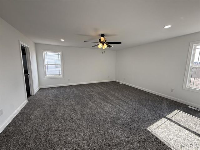 1004 Brianna Court, Jerseyville, IL 62052