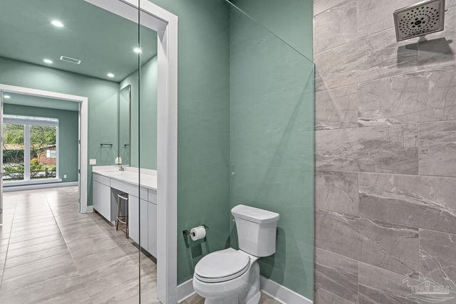 1471 E Moreno St, Pensacola, FL 32503