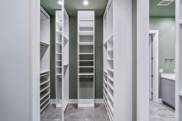 1471 E Moreno St, Pensacola, FL 32503