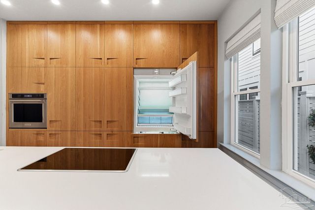 1471 E Moreno St, Pensacola, FL 32503