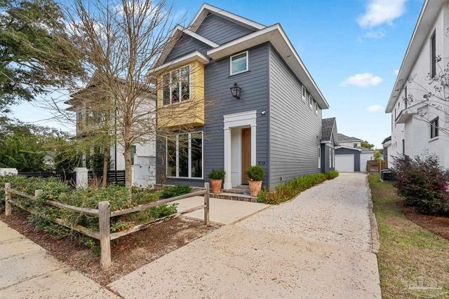 1471 E Moreno St, Pensacola, FL 32503