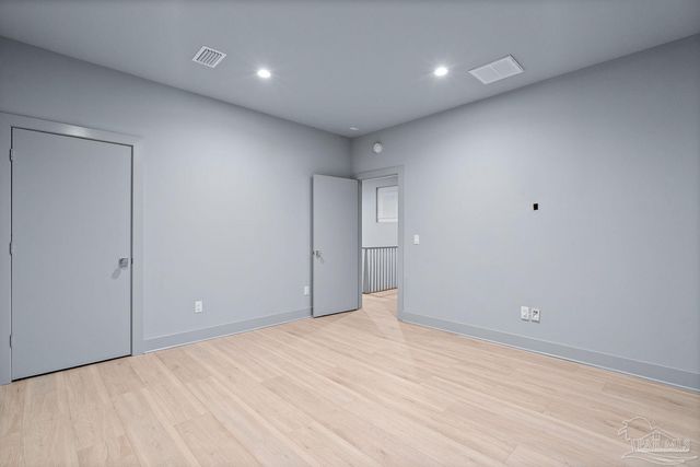 1471 E Moreno St, Pensacola, FL 32503