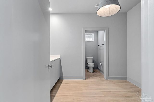 1471 E Moreno St, Pensacola, FL 32503