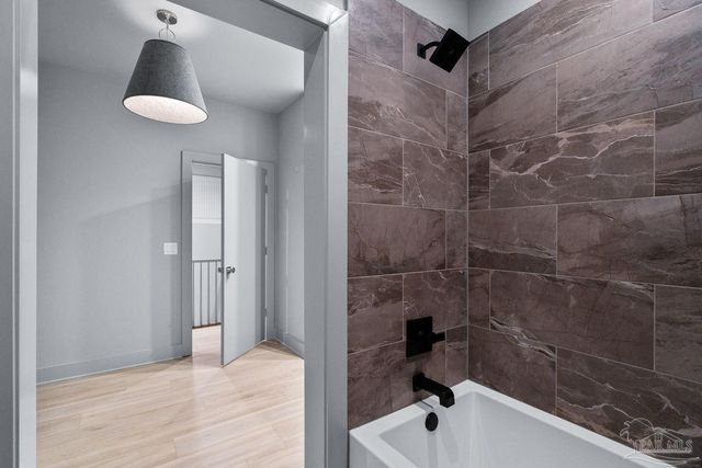 1471 E Moreno St, Pensacola, FL 32503