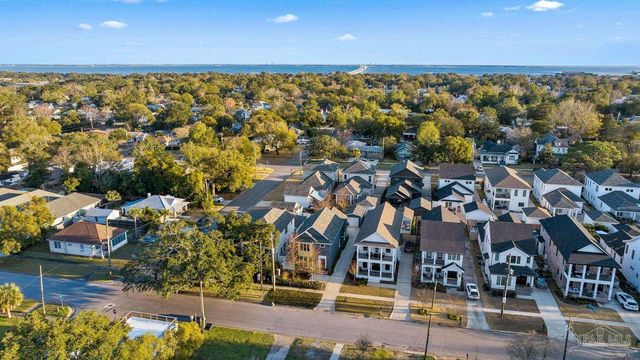 1471 E Moreno St, Pensacola, FL 32503