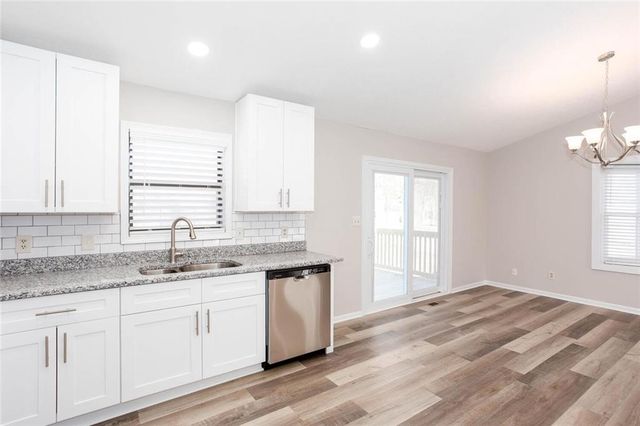 4049 Leicester Drive NE, Kennesaw, GA 30144
