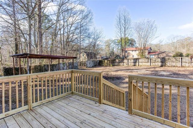 4049 Leicester Drive NE, Kennesaw, GA 30144