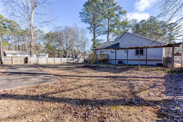 4049 Leicester Drive NE, Kennesaw, GA 30144