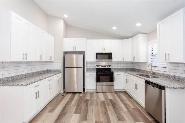 4049 Leicester Drive NE, Kennesaw, GA 30144