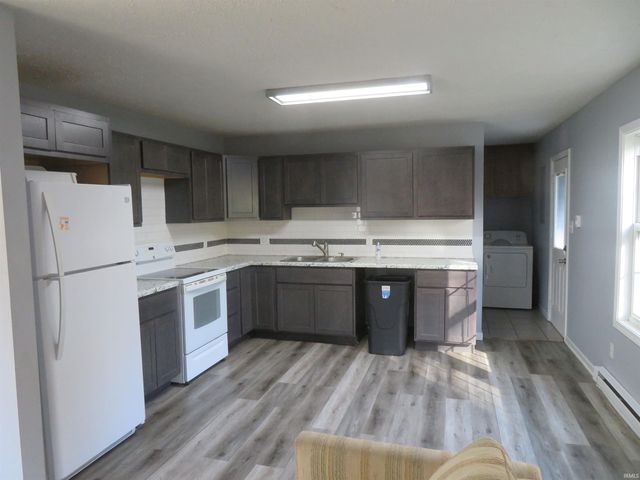 612 CAROL Drive, Walton, IN 46994