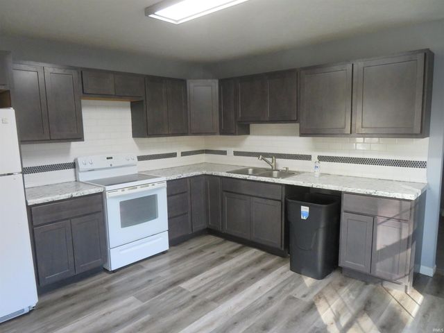 612 CAROL Drive, Walton, IN 46994