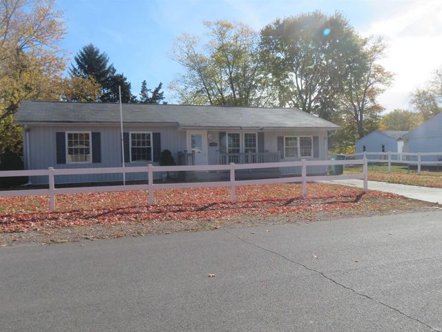 612 CAROL Drive, Walton, IN 46994