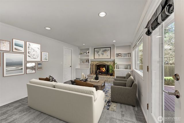 26225 Lake Wilderness Country Club Drive SE, Maple Valley, WA 98038