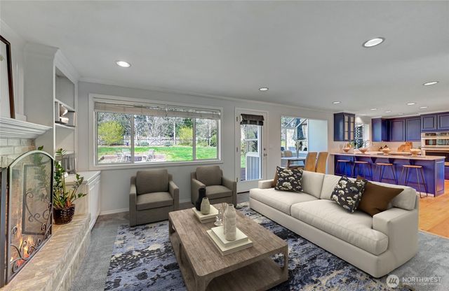 26225 Lake Wilderness Country Club Drive SE, Maple Valley, WA 98038