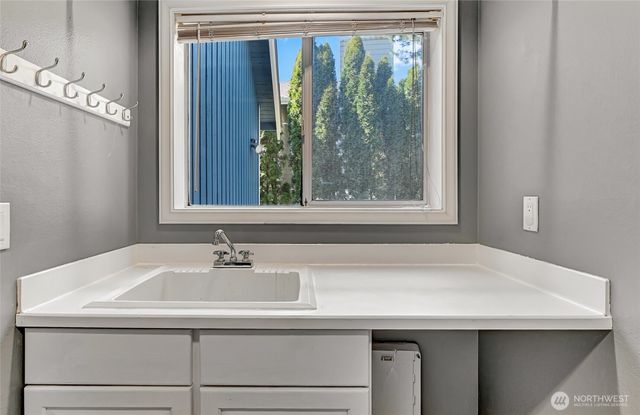 26225 Lake Wilderness Country Club Drive SE, Maple Valley, WA 98038