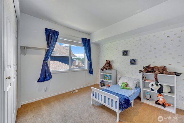 26225 Lake Wilderness Country Club Drive SE, Maple Valley, WA 98038