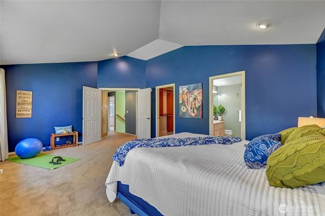 26225 Lake Wilderness Country Club Drive SE, Maple Valley, WA 98038
