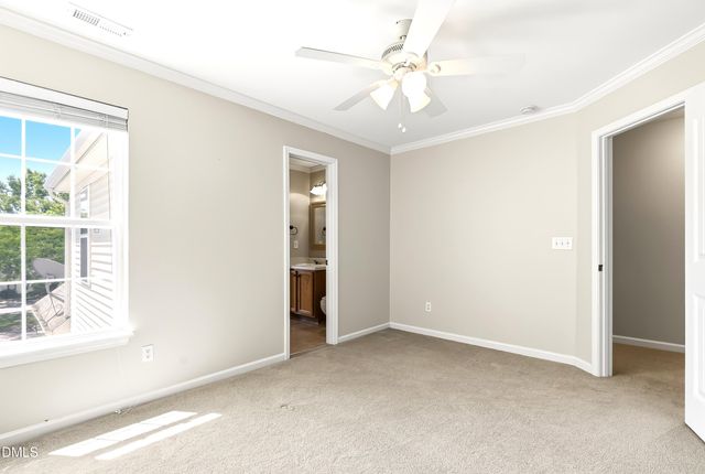 2607 Hamlet Green Drive, Raleigh, NC 27614