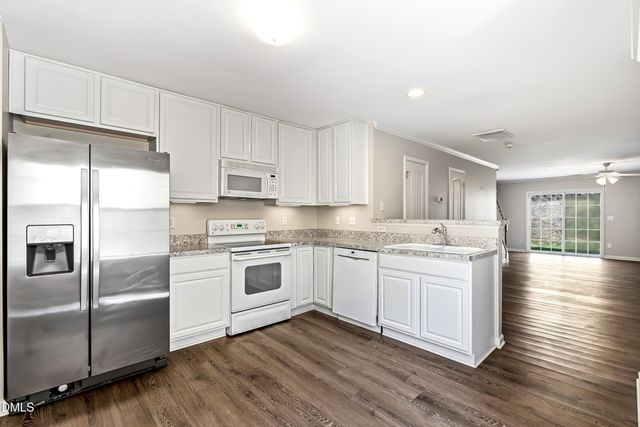 2607 Hamlet Green Drive, Raleigh, NC 27614