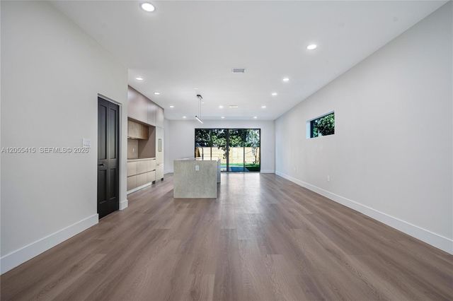 283 NW 52nd Street, Miami, FL 33127