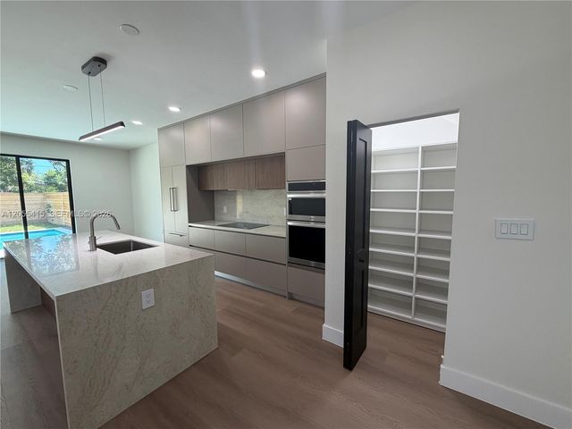 283 NW 52nd Street, Miami, FL 33127