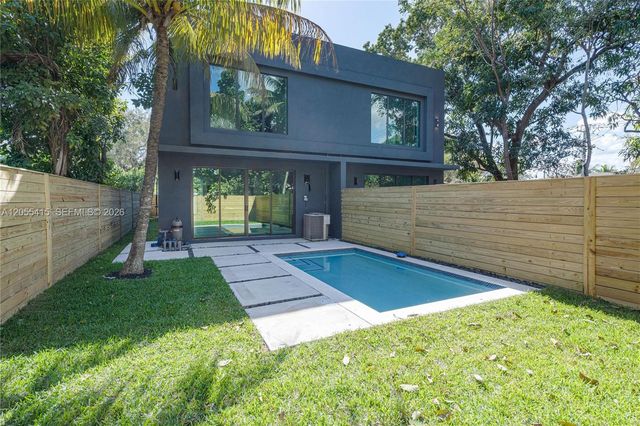 283 NW 52nd Street, Miami, FL 33127