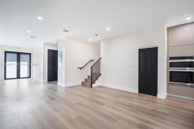 283 NW 52nd Street, Miami, FL 33127