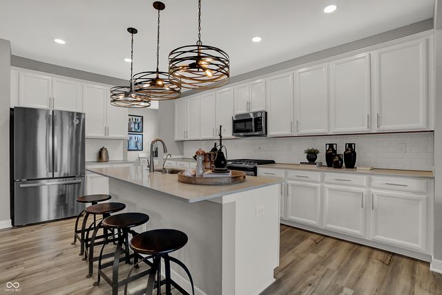 19805 Hazelnut Boulevard, Noblesville, IN 46062