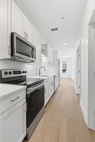 1041 E Trinity Ln Apt 216, Nashville, TN 37216