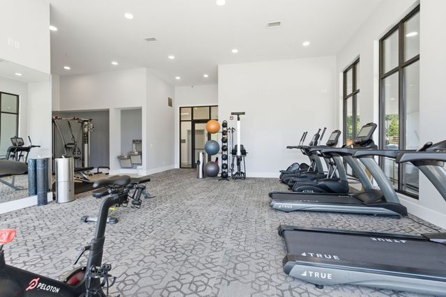 1041 E Trinity Ln Apt 216, Nashville, TN 37216