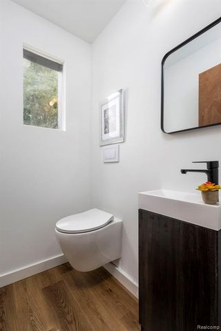 2744 Lawrence Street, Detroit, MI 48206