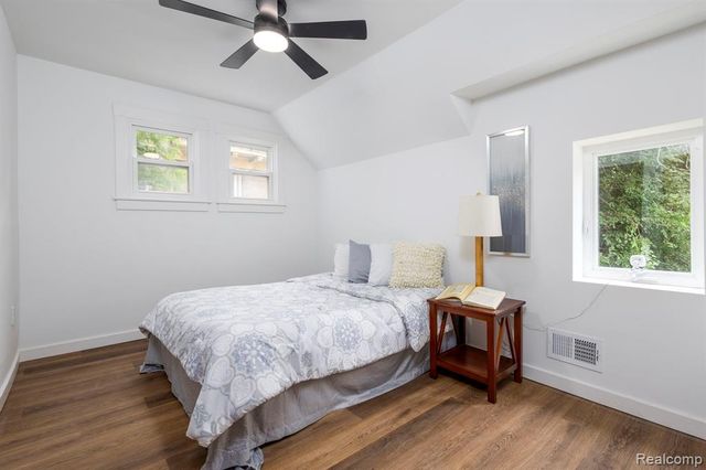 2744 Lawrence Street, Detroit, MI 48206