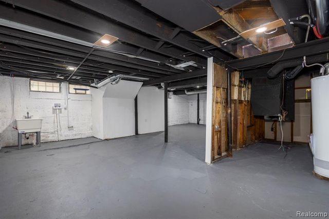 2744 Lawrence Street, Detroit, MI 48206