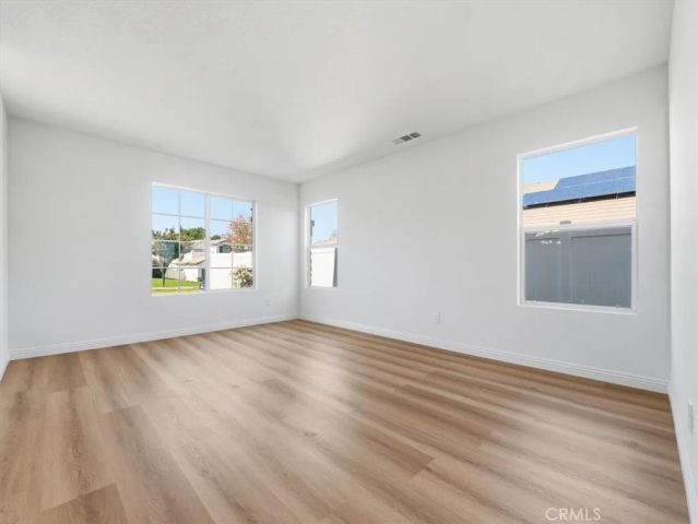 2775 S Buena Vista, Corona, CA 92882