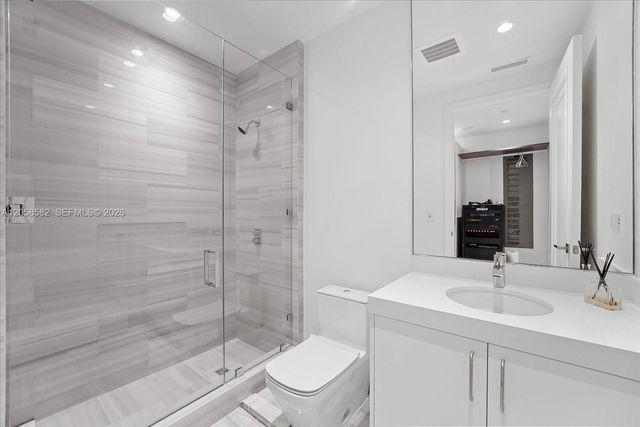 17901 Collins Ave 3004, Sunny Isles Beach, FL 33160